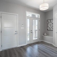 91 Fossil Crk Cres in Winnipeg, MB - Building Photo - Building Photo