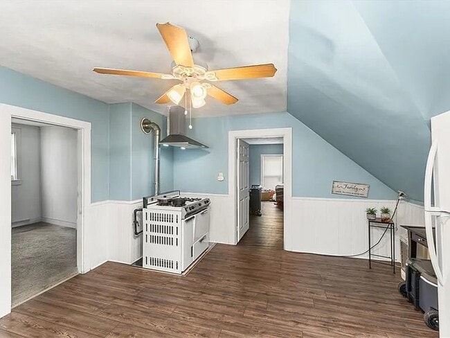 129 Snow St, Unit 3