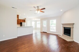 3201 Anysa Ln in Denton, TX - Building Photo - Building Photo