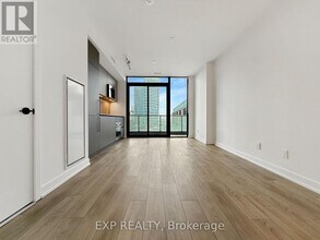 35 Parliament St in Toronto, ON - Building Photo - Building Photo