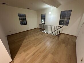 1747 E 2nd St, Unit 2 in Scotch Plains, NJ - Building Photo - Building Photo