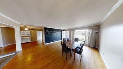 6243 Dorothy Dr in San Diego, CA - Building Photo - Building Photo