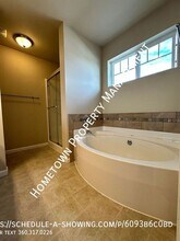 4439 Fairweather St NE in Lacey, WA - Building Photo - Building Photo