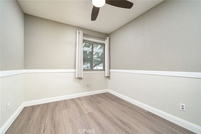 property at 1806 N Vineyard Ave