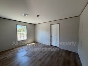 129 SE Perfect Ct in Lake City, FL - Building Photo - Building Photo
