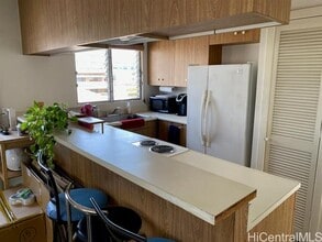 2810 Winam Ave in Honolulu, HI - Building Photo - Building Photo