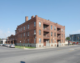 1509-1513 N High St Apartamentos