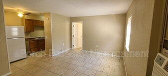 102 Ellis Dr in Pensacola, FL - Building Photo