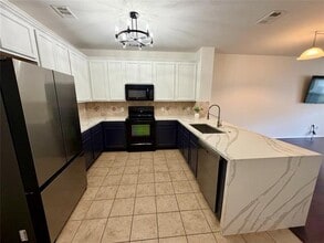 6000 Lost Valley Dr in The Colony, TX - Building Photo - Building Photo