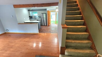 237 Allen Ave in Portland, ME - Building Photo - Building Photo