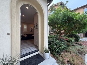 1734 Artemisia Ct in Carlsbad, CA - Building Photo - Building Photo