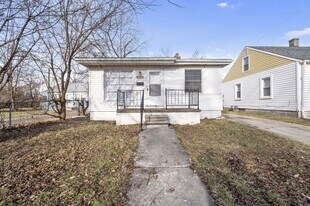 12753 Georgiana Ave in Warren, MI - Building Photo