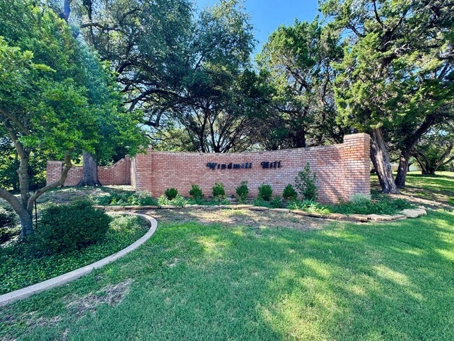 4013 Westchester Dr in Waco, TX - Building Photo - Building Photo