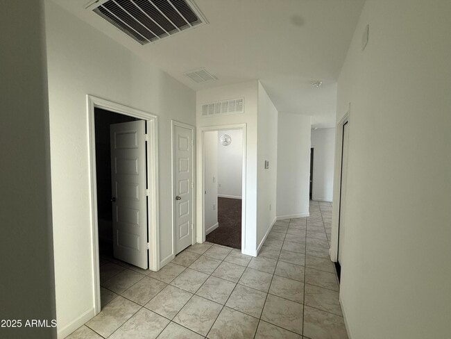 10301 S Peralta Dr in Apache Junction, AZ - Building Photo - Building Photo