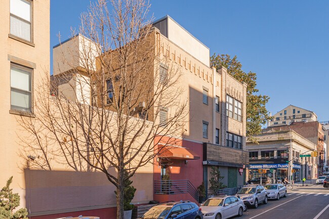 205 15th St in Brooklyn, NY - Foto de edificio - Building Photo