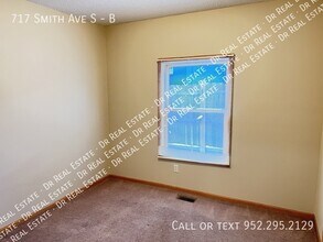 717 Smith Ave S in St. Paul, MN - Building Photo - Building Photo