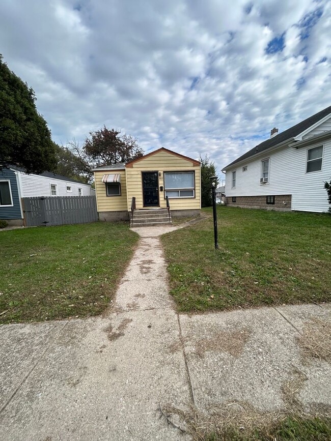 453 Hovey St in Gary, IN - Building Photo - Building Photo