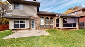 Remodeled Plano home with great fenced backyard in Plano, TX - Building Photo