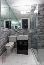 3 W 103rd St, Unit 4FE in New York, NY - Foto de edificio - Building Photo