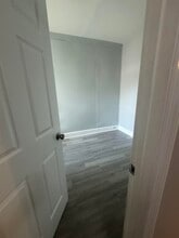 311 Ege Ave in Jersey City, NJ - Building Photo - Building Photo