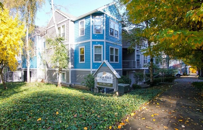 property at 235 SW Hooker St