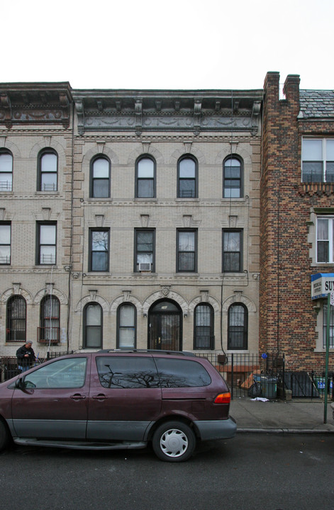 286 Suydam St in Brooklyn, NY - Building Photo