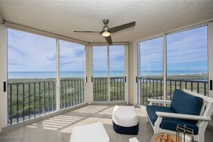 6573 Marissa Loop in Naples, FL - Building Photo