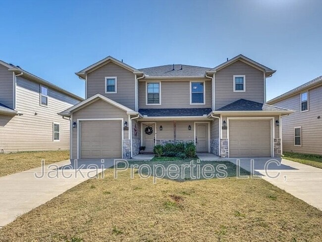 232 W Lk St in Sherman, TX - Building Photo - Building Photo