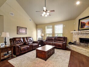 1435 Sparrow Song in San Antonio, TX - Building Photo - Building Photo