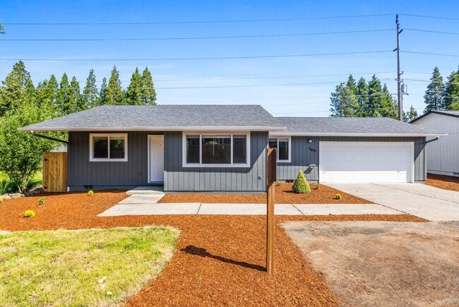 property at 5475 Newberg Dr N
