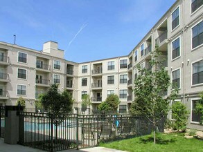 The Metro Apartments in Denver, CO - Foto de edificio - Building Photo