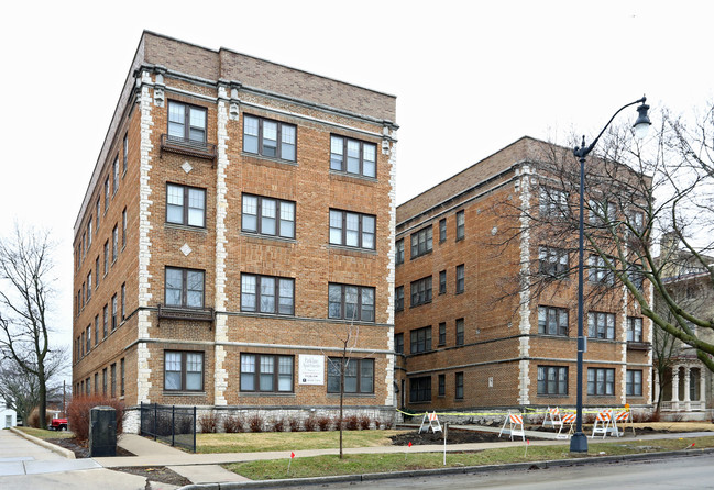 Park Lane Apartments in Racine, WI - Foto de edificio - Building Photo