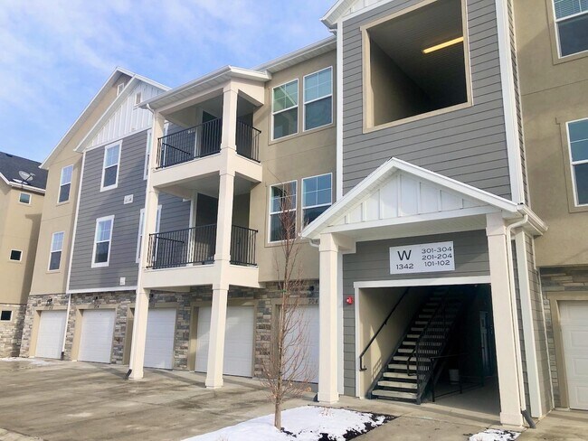 1342 N 3650 W in Eagle Mountain, UT - Building Photo - Building Photo