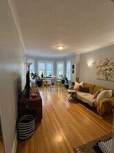 4705 N Artesian Ave, Unit #3 in Chicago, IL - Building Photo - Building Photo