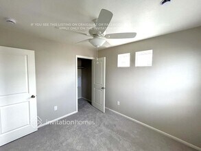 3397 Streamwood Dr in Johnstown, CO - Foto de edificio - Building Photo