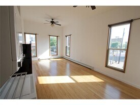 25 E 26th St in Minneapolis, MN - Building Photo