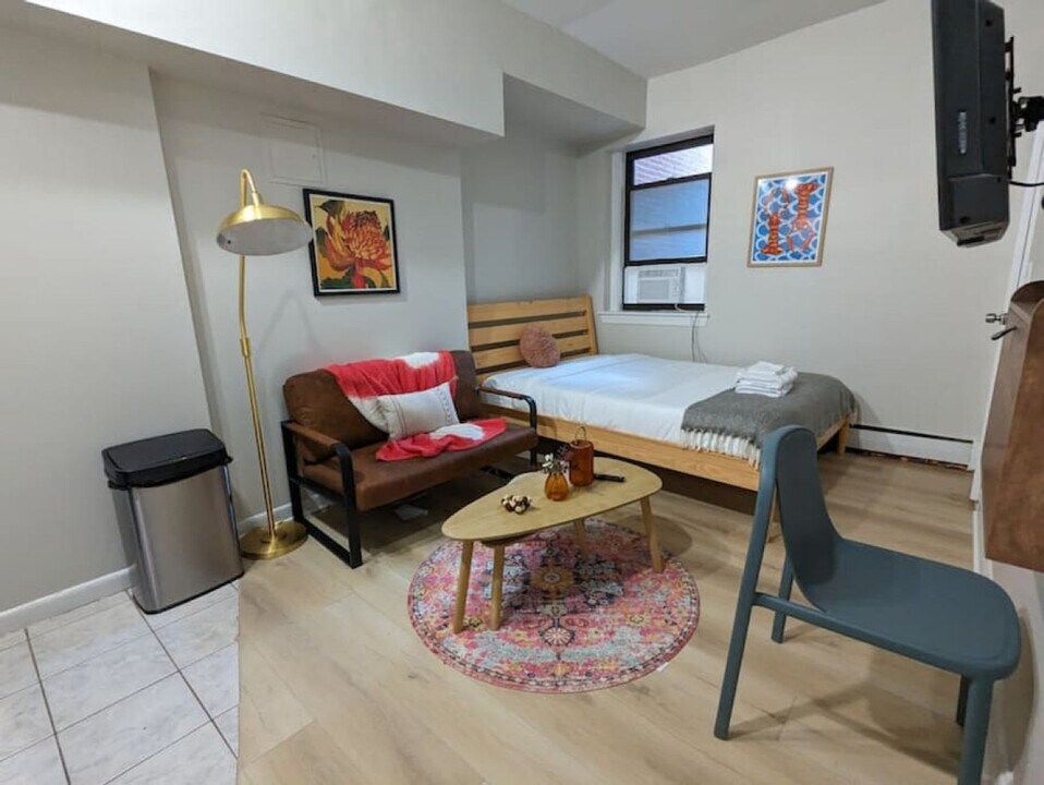 177 St Botolph St in Boston, MA - Building Photo