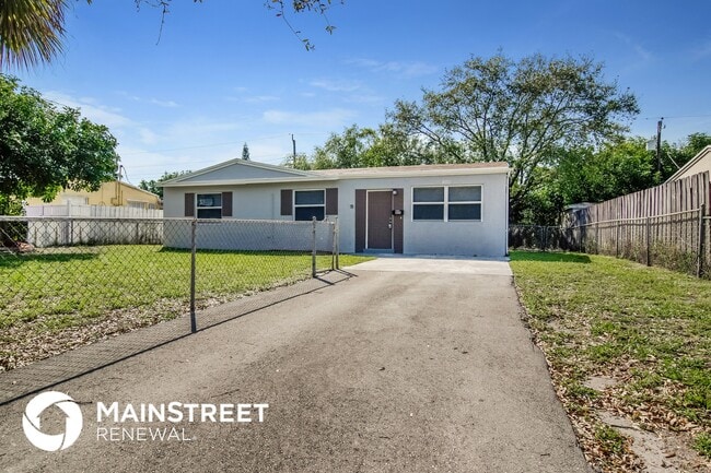 property at 800 N 64th Ave