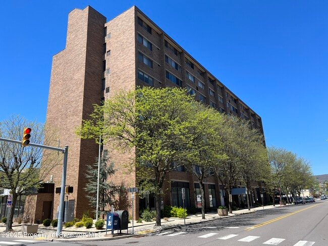 property at 220 Linden St