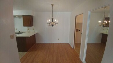 2900 Vista Del Rey NE-Unit -2C in Albuquerque, NM - Building Photo - Building Photo
