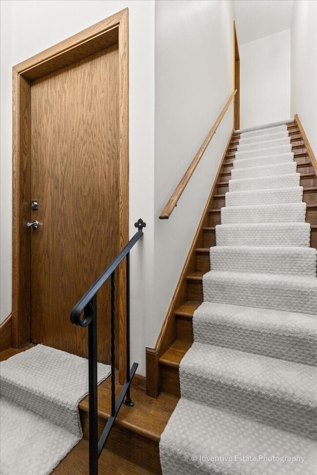 10323 Canterbury St in Westchester, IL - Building Photo - Building Photo