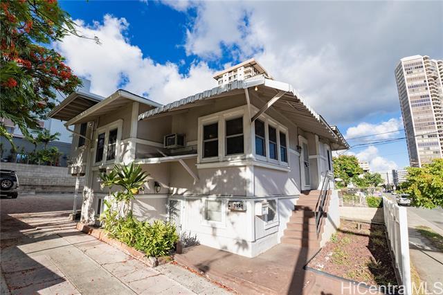 908 Kinau St in Honolulu, HI - Building Photo
