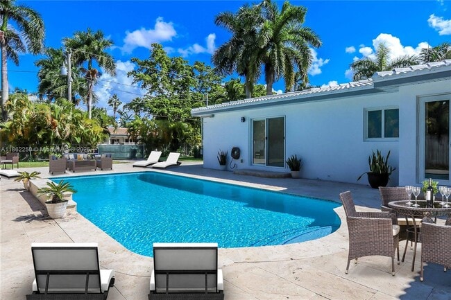 1307 Jackson St in Hollywood, FL - Building Photo - Building Photo