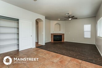 10914 S Lake Gambusi Dr in Vail, AZ - Building Photo - Building Photo