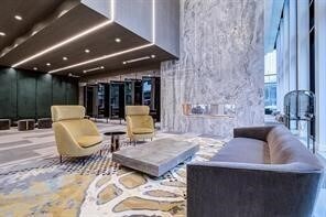 1211 Caroline St in Houston, TX - Building Photo - Building Photo