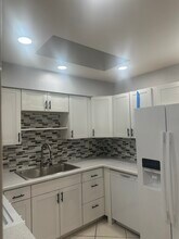 1841 SW 46th Ave in Fort Lauderdale, FL - Building Photo - Building Photo