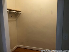 1728 Beacon St in Brookline, MA - Building Photo - Building Photo