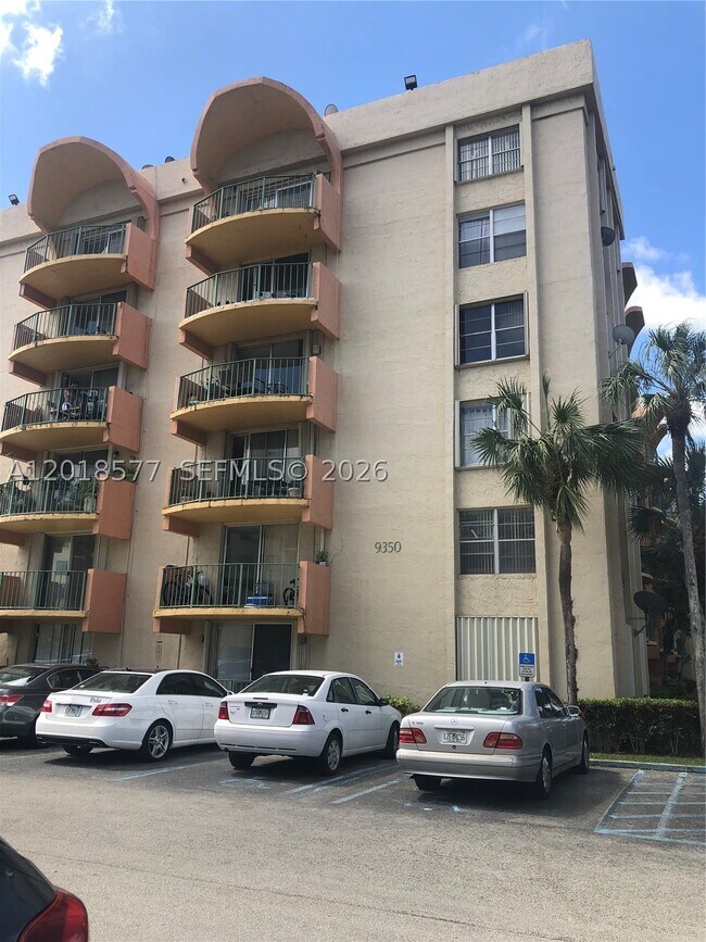 9350 Fontainebleau Blvd