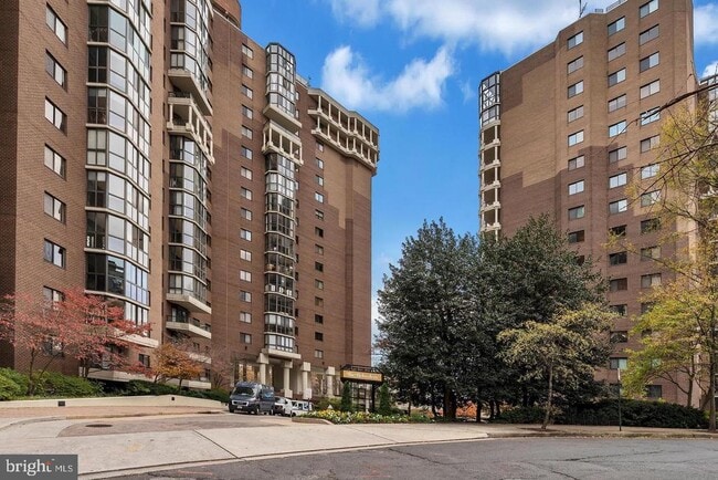 property at 1600 N Oak St