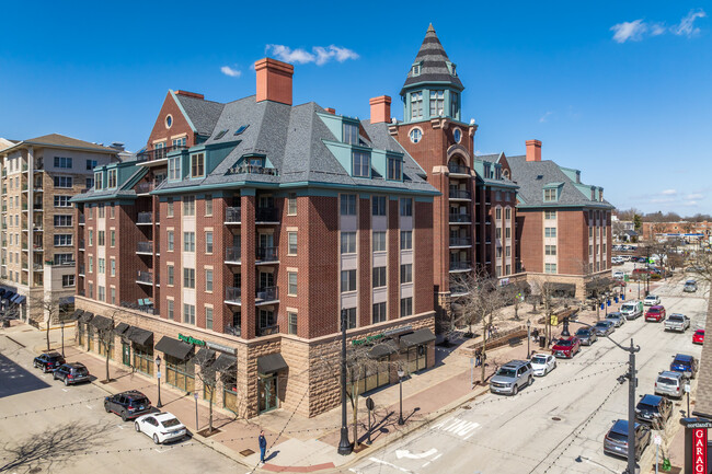 Wing Street Condominium